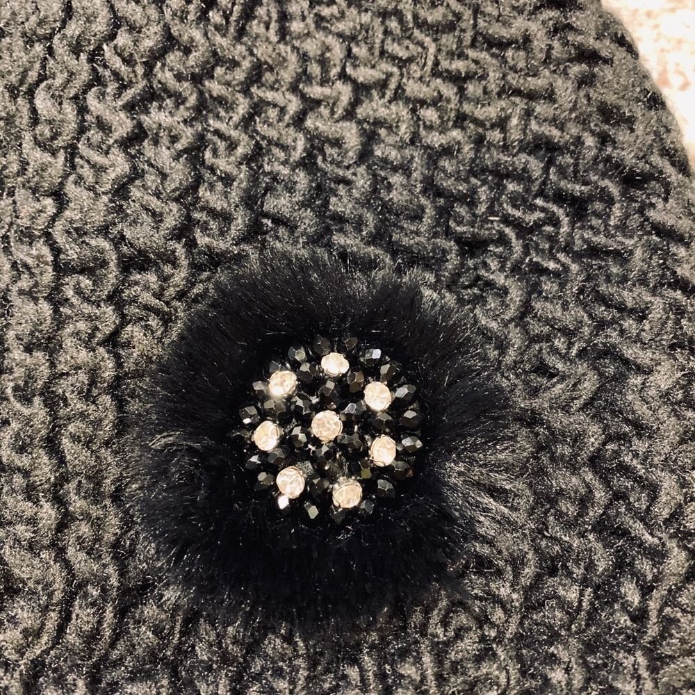 Knit Hat - Picture 2 of 5